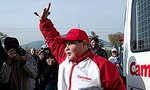 Мальчик установил рекорд, сдвинув с места 2-тонный Ford
