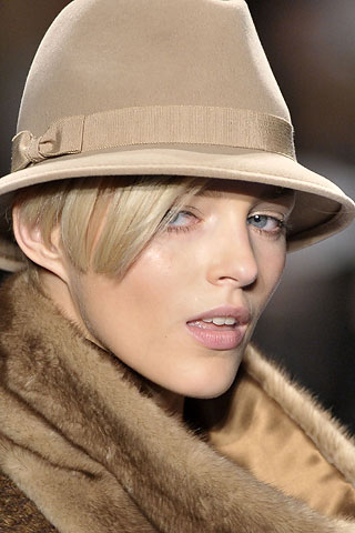 1661_michael_kors2.jpg