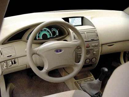 2004_lada_siluet3.jpg